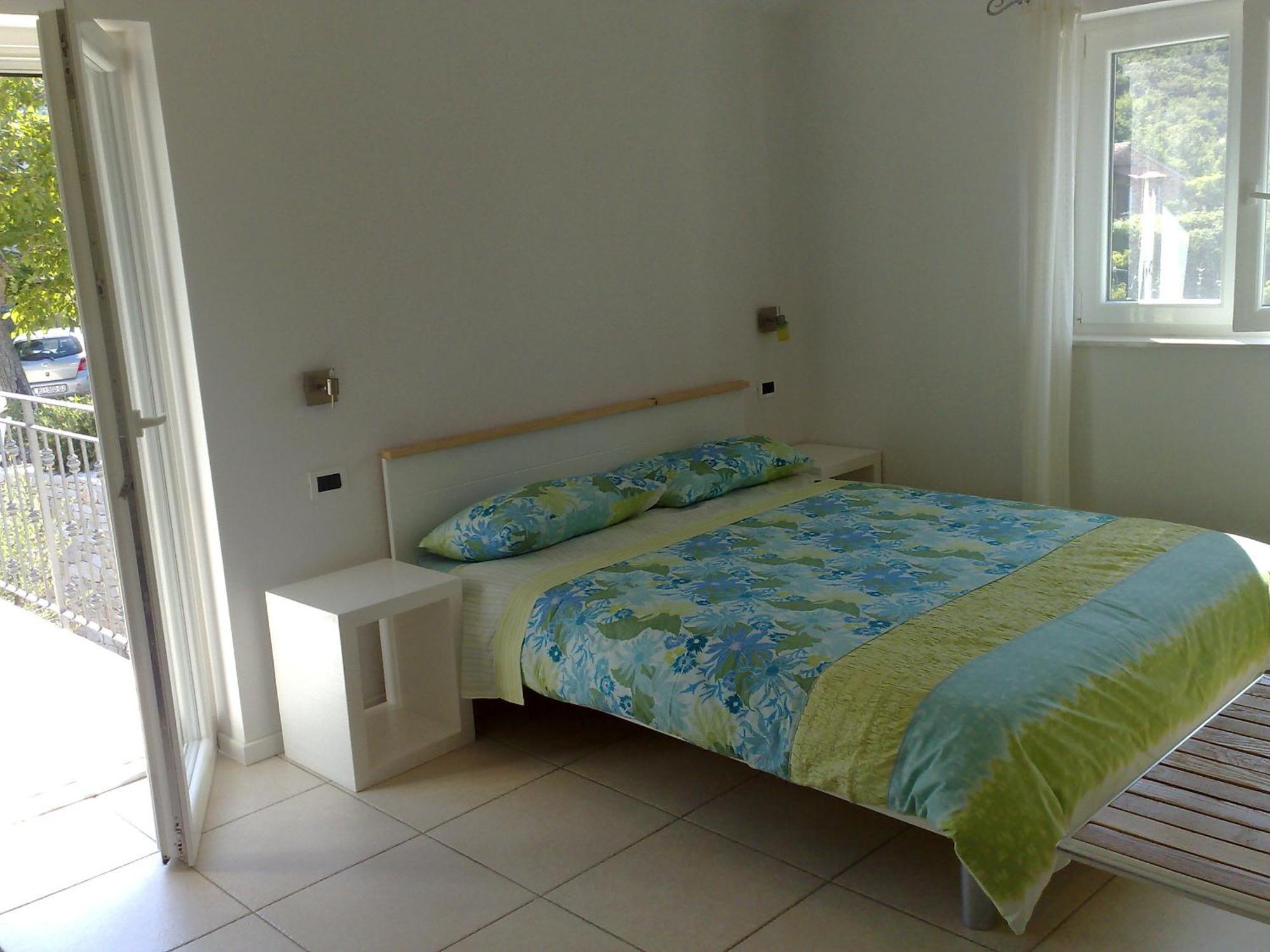 Apartments Villa Ina Брсеч Экстерьер фото