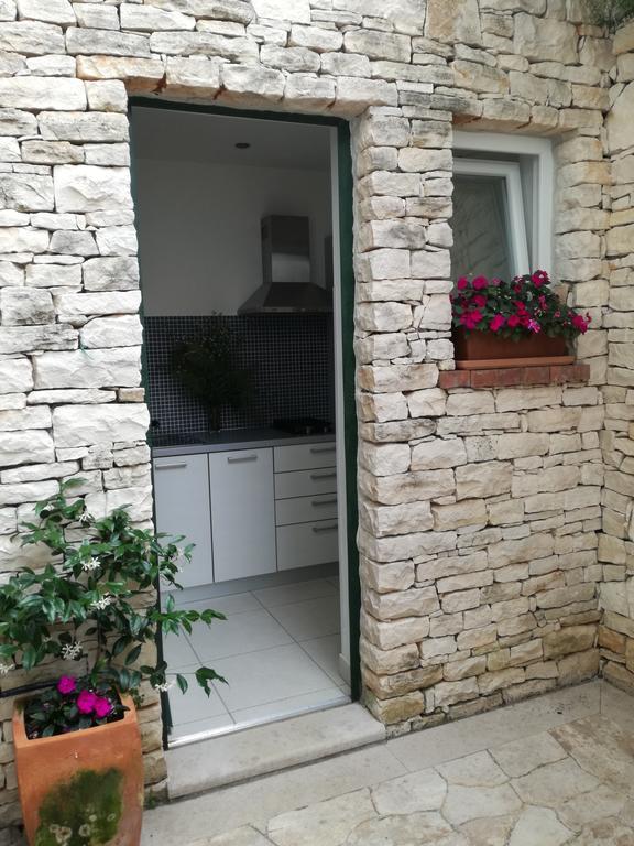 Apartments Villa Ina Брсеч Экстерьер фото